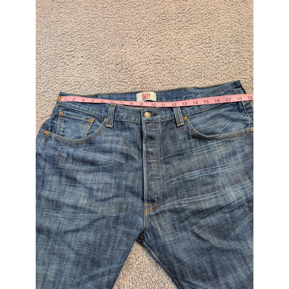 Levi's 501 Jeans Men's 38x34 Blue Button Fly (0515) - Picture 4 of 12